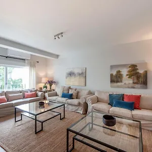 Apartment O&l Aire - Spacious And Bright In The Heart Of, Seville