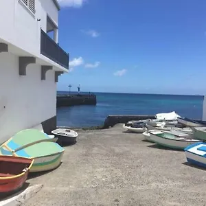 https://beautiful-apartament-arrieta.in-canary-islands.com